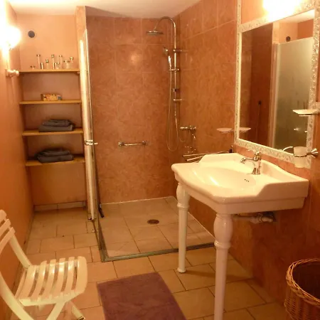 Domaine Du Planas - Arche Apartment Ailhon